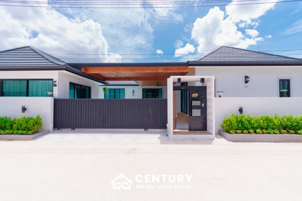 224 sqm modern pool villa in Hin Lek Fai Hua Hin