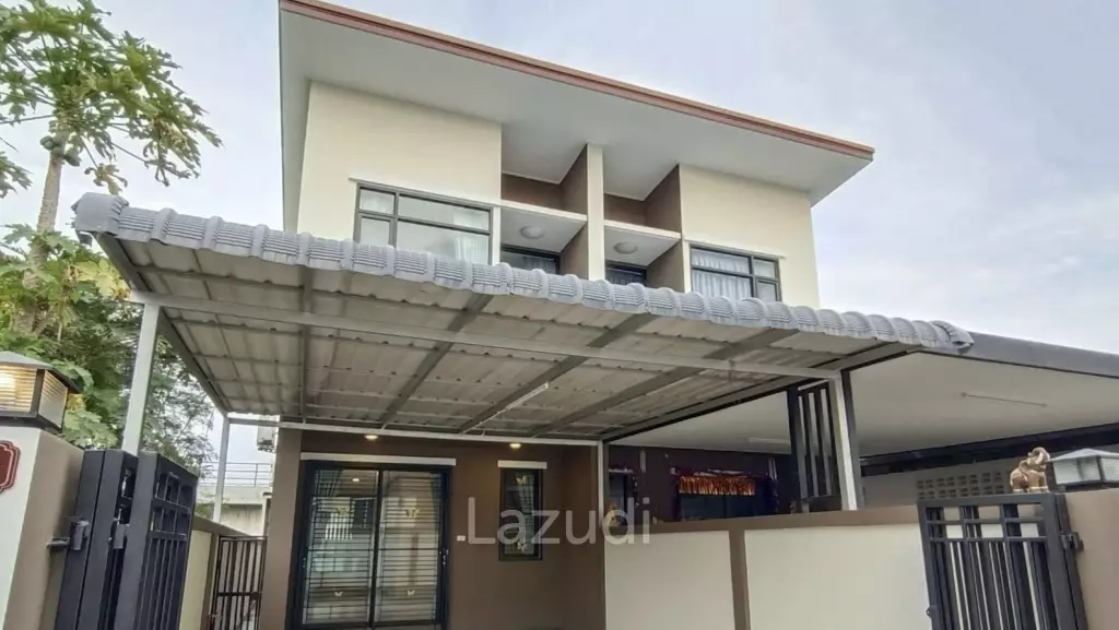 Modern 110 sqm 2-Bedroom Townhouse In Hua Hin