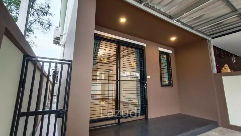 Modern 110 sqm 2-Bedroom Townhouse In Hua Hin