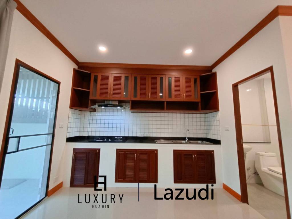 Modern 110 sqm 2-Bedroom Townhouse In Hua Hin