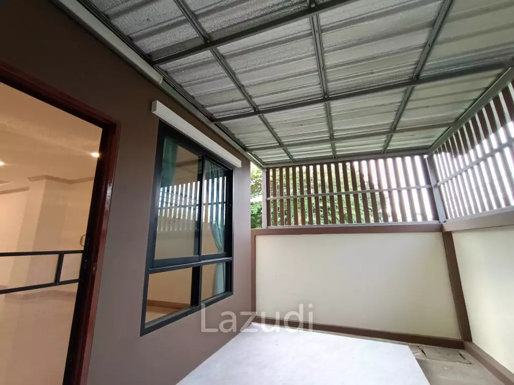 Modern 110 sqm 2-Bedroom Townhouse In Hua Hin