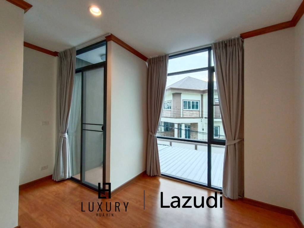 Modern 110 sqm 2-Bedroom Townhouse In Hua Hin