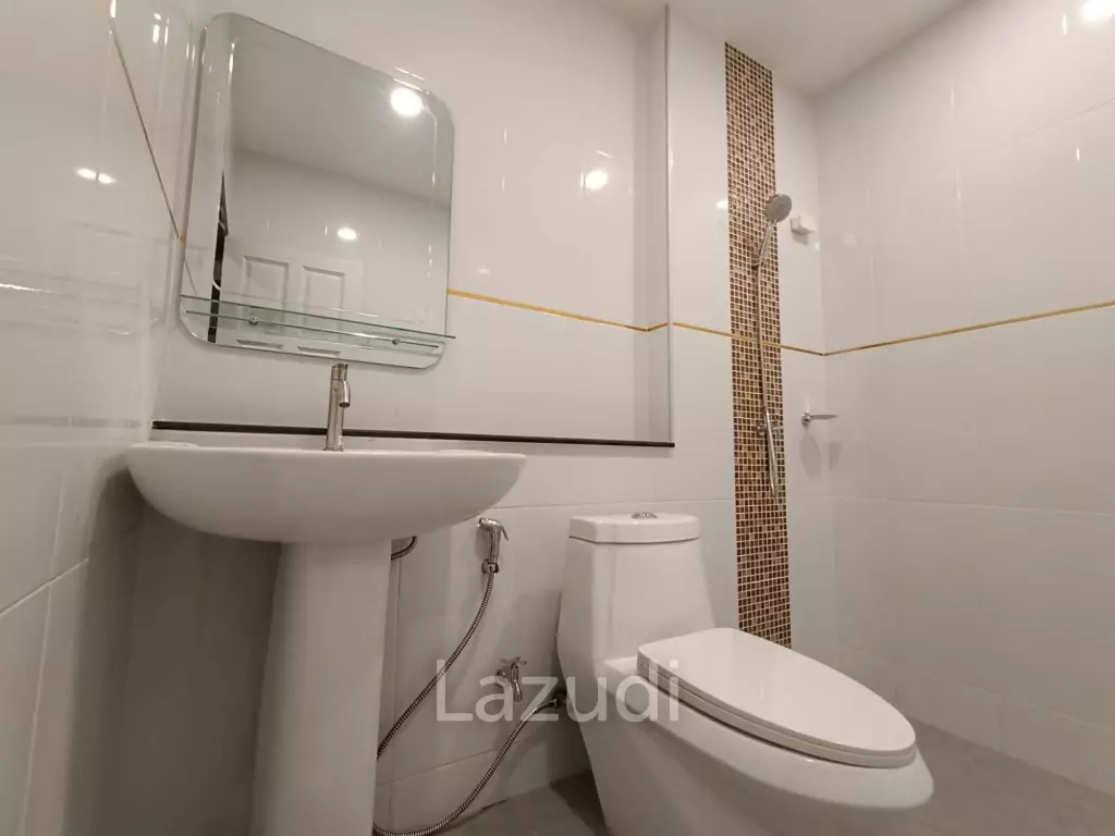 Modern 110 sqm 2-Bedroom Townhouse In Hua Hin