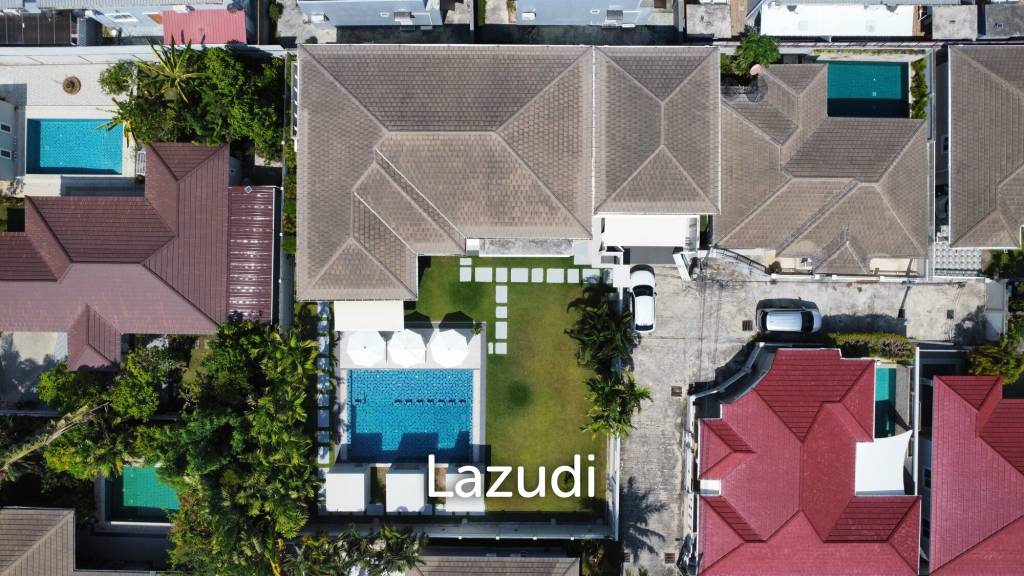 BAAN MIO : 2 Storey 6 Bed Pool villa for sale