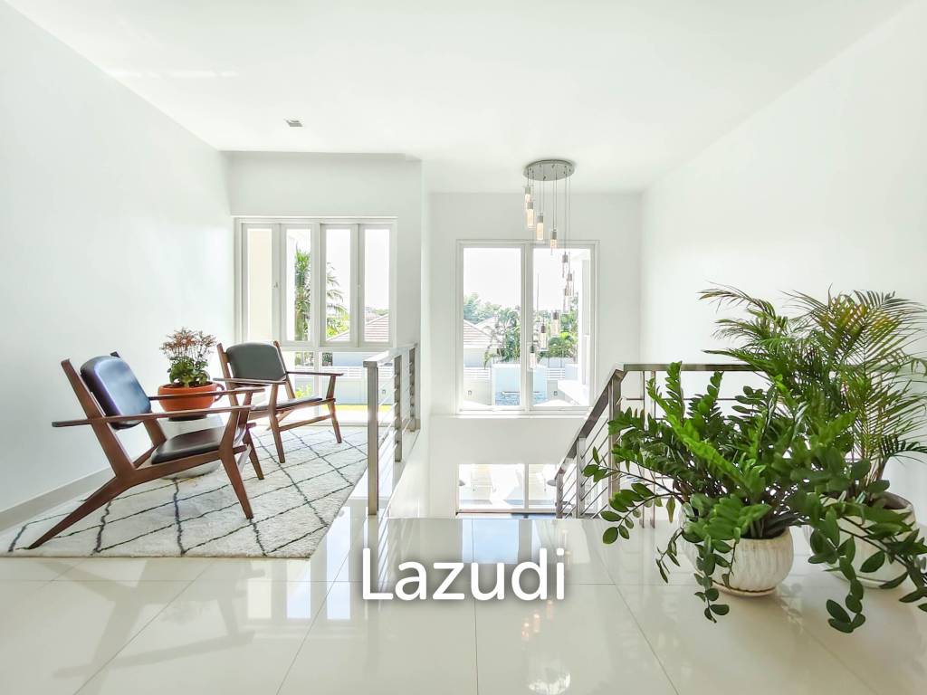 BAAN MIO : 2 Storey 6 Bed Pool villa for sale