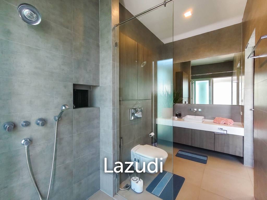 BAAN MIO : 2 Storey 6 Bed Pool villa for sale