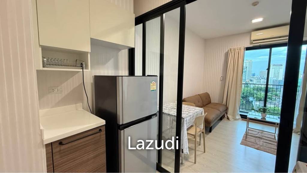 35 sqm condo on 14th floor at Condolette Midst Rama 9 Huai Khwang Bangkok