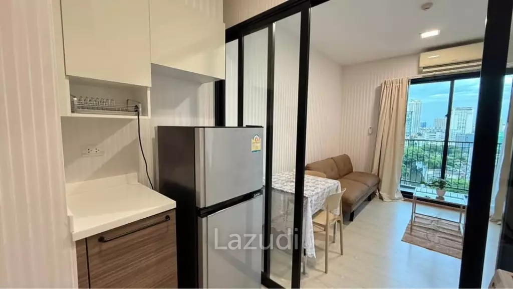 35 sqm condo on 14th floor at Condolette Midst Rama 9 Huai Khwang Bangkok