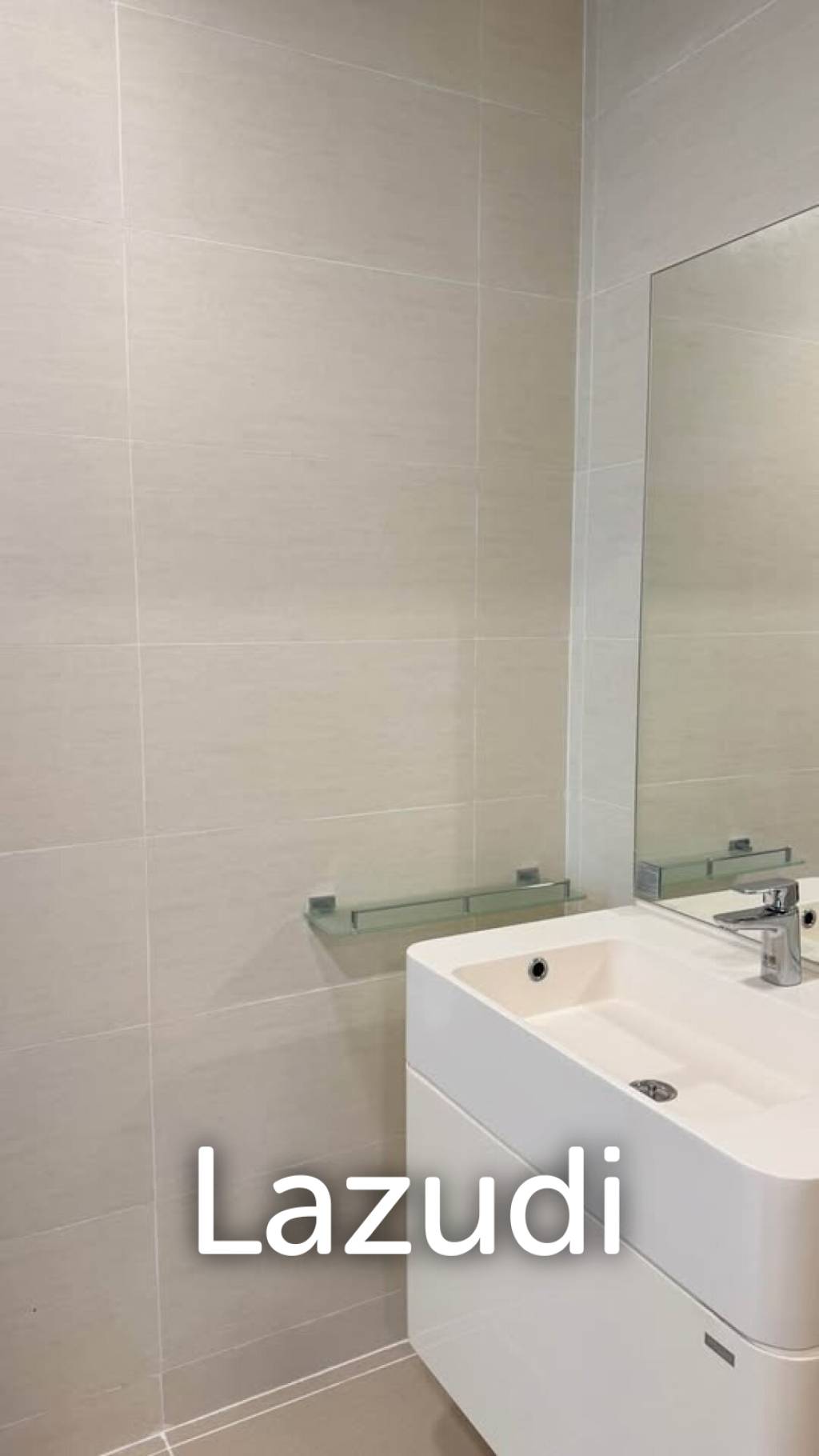 35 sqm condo on 14th floor at Condolette Midst Rama 9 Huai Khwang Bangkok