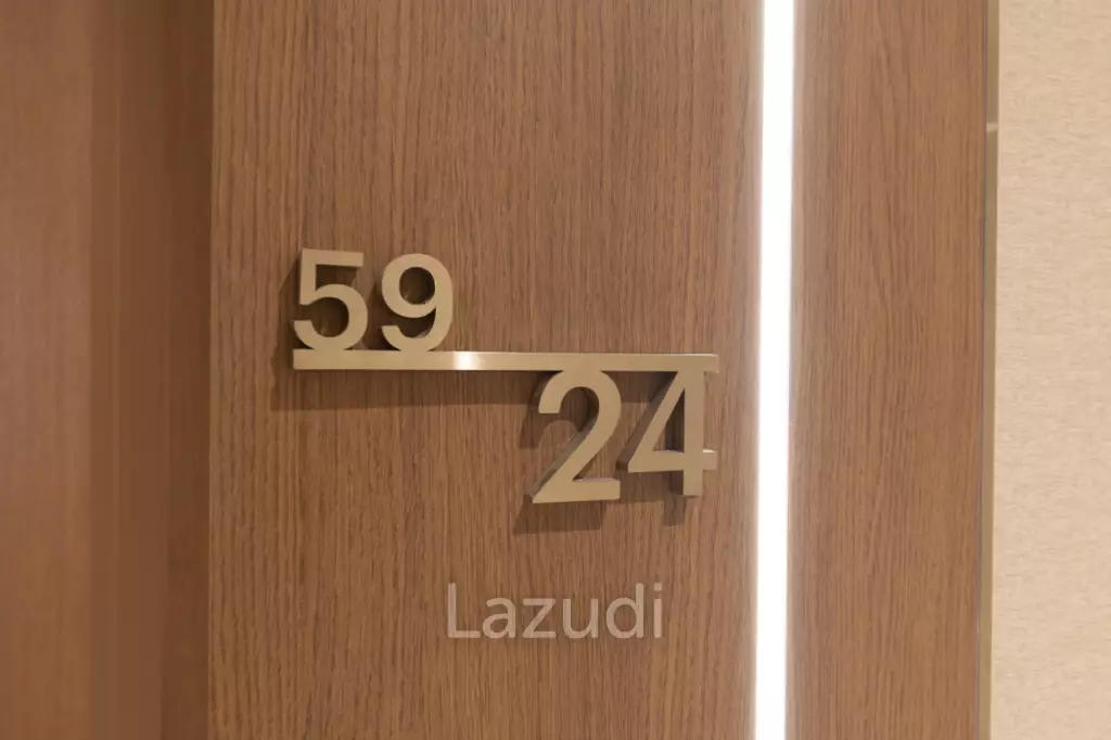 146 sqm modern 3 bedroom condo on 5th floor in Khlong Toei Bangkok