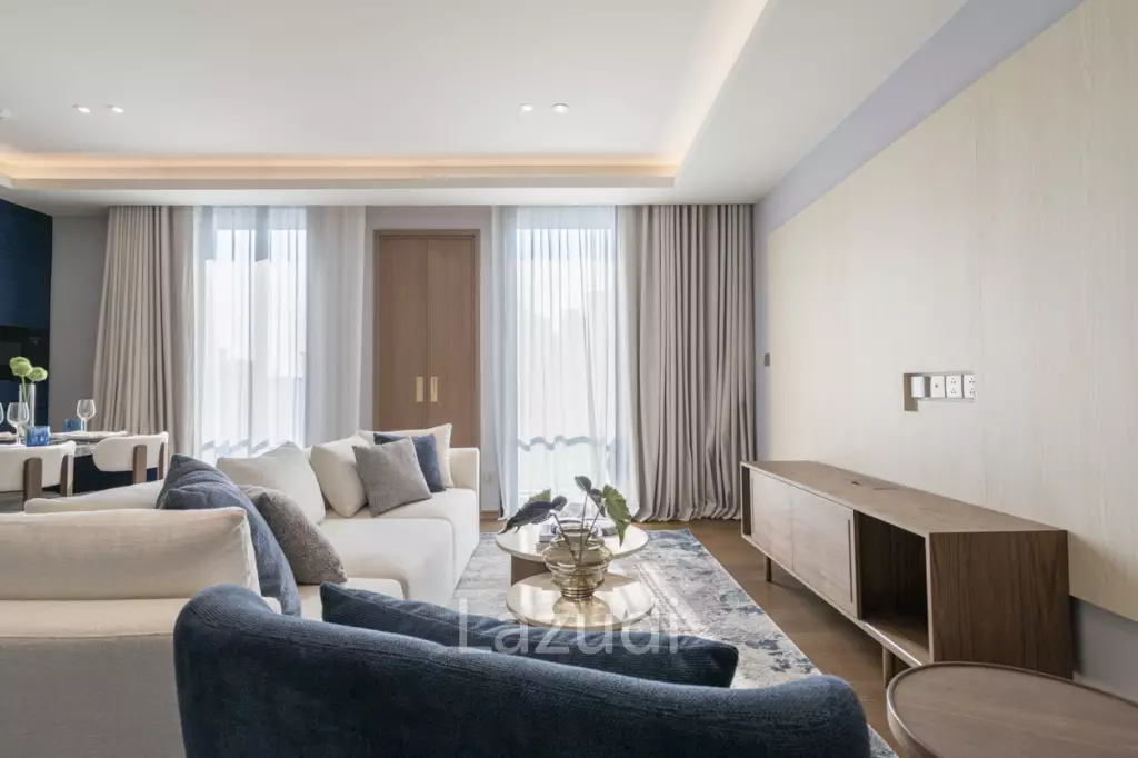 146 sqm modern 3 bedroom condo on 5th floor in Khlong Toei Bangkok