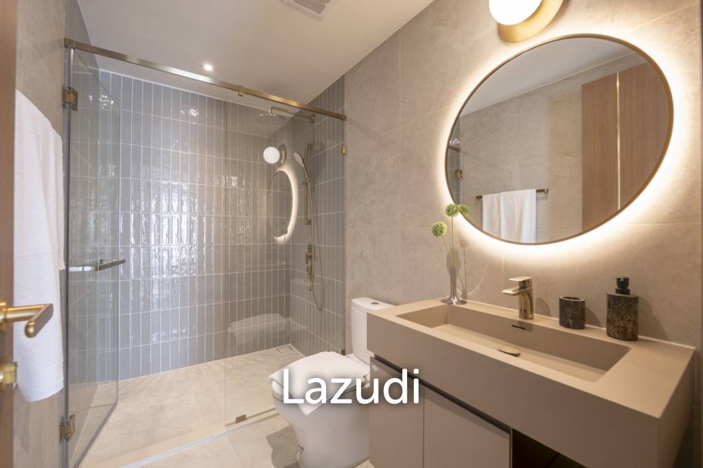146 sqm modern 3 bedroom condo on 5th floor in Khlong Toei Bangkok