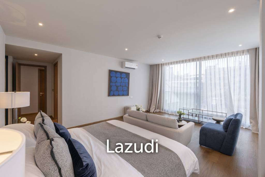 146 sqm modern 3 bedroom condo on 5th floor in Khlong Toei Bangkok