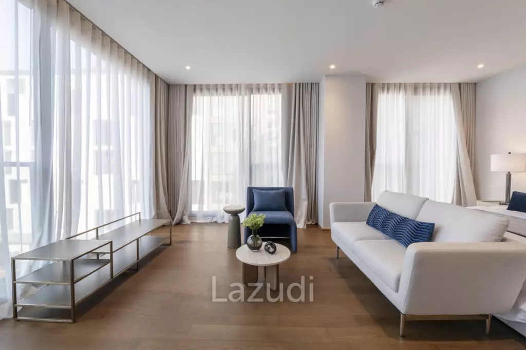 146 sqm modern 3 bedroom condo on 5th floor in Khlong Toei Bangkok