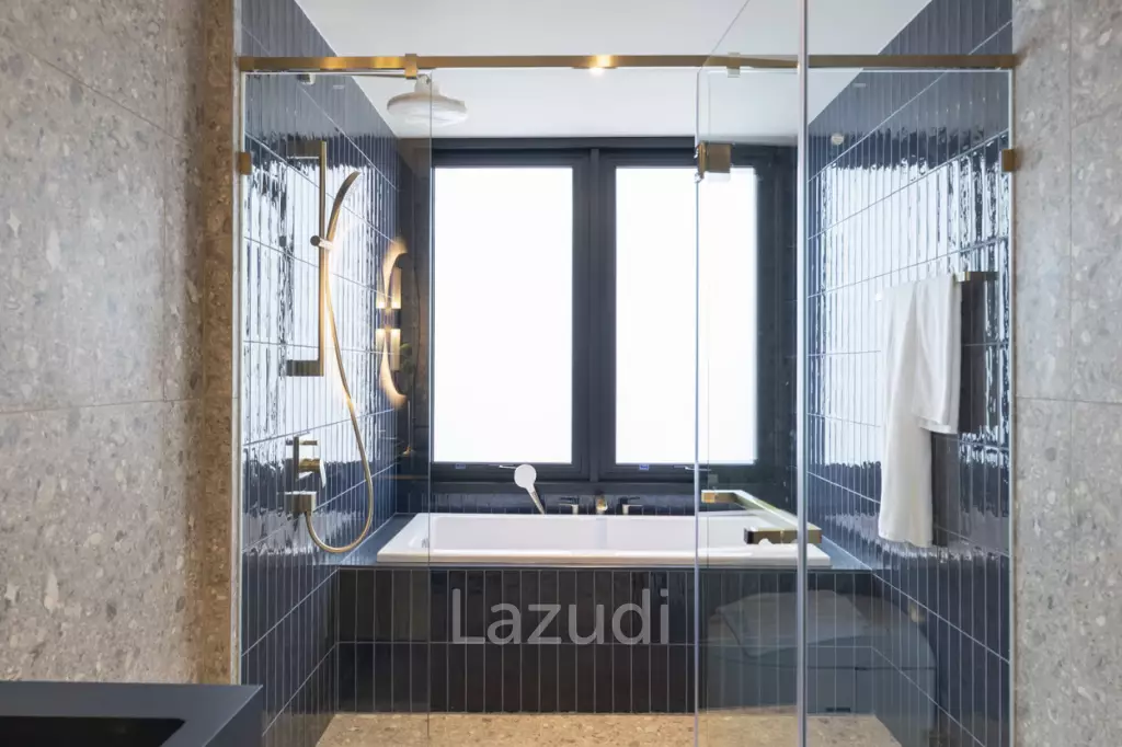 146 sqm modern 3 bedroom condo on 5th floor in Khlong Toei Bangkok