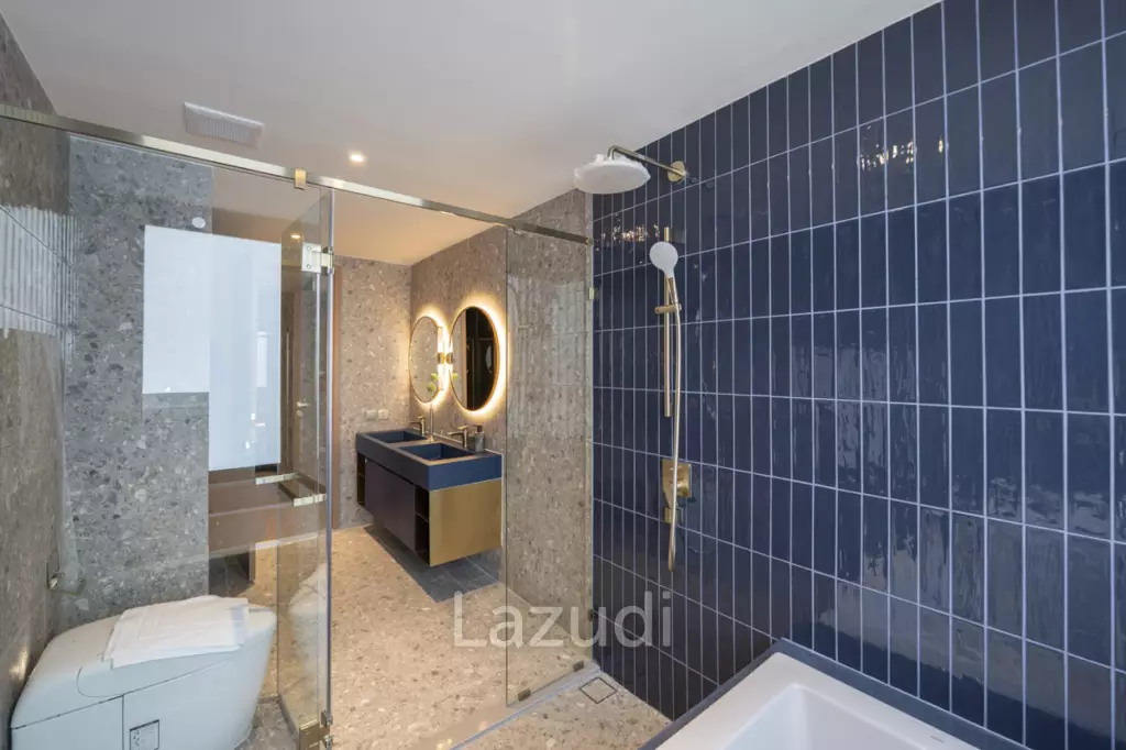 146 sqm modern 3 bedroom condo on 5th floor in Khlong Toei Bangkok