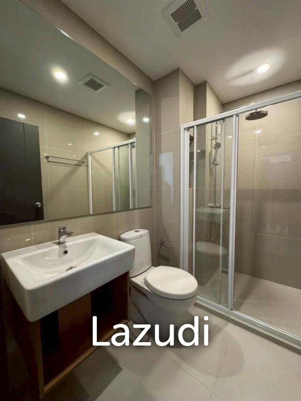 39 sqm high floor condo at Elio Del Nest Udomsuk Bangna Bangkok