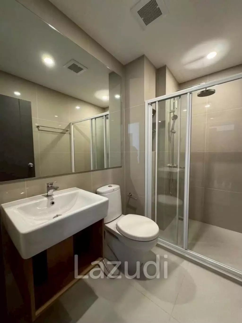 39 sqm high floor condo at Elio Del Nest Udomsuk Bangna Bangkok