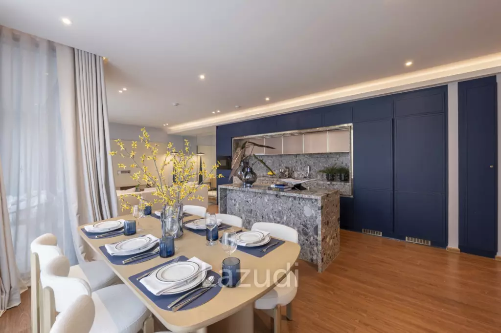 125 sqm modern 2 bedroom condo on 5th floor in Khlong Toei Bangkok