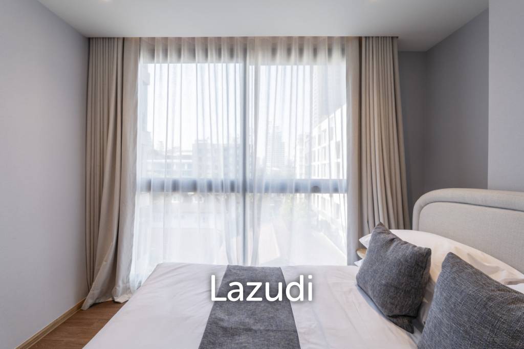 125 sqm modern 2 bedroom condo on 5th floor in Khlong Toei Bangkok