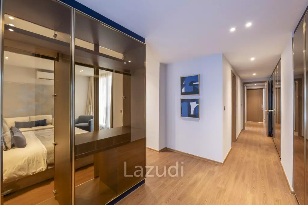 125 sqm modern 2 bedroom condo on 5th floor in Khlong Toei Bangkok