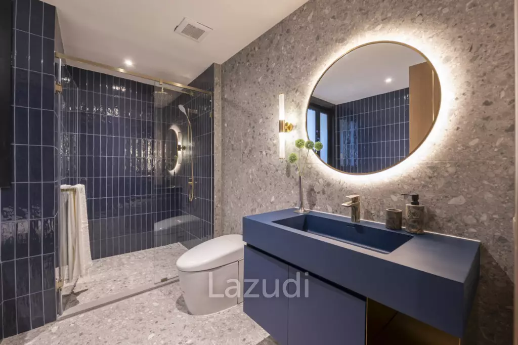 125 sqm modern 2 bedroom condo on 5th floor in Khlong Toei Bangkok