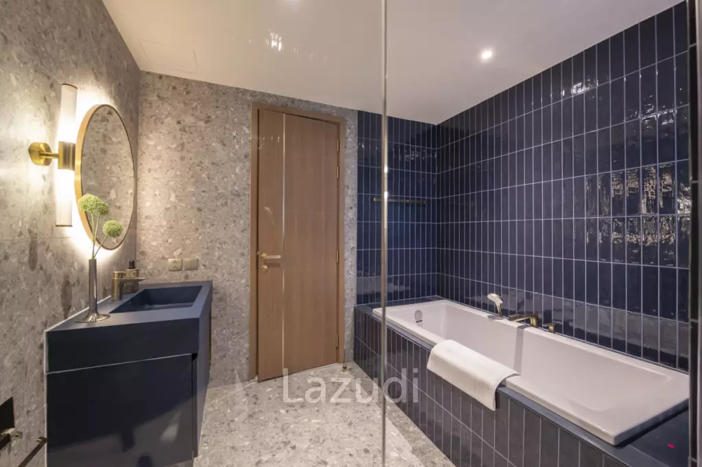 125 sqm modern 2 bedroom condo on 5th floor in Khlong Toei Bangkok