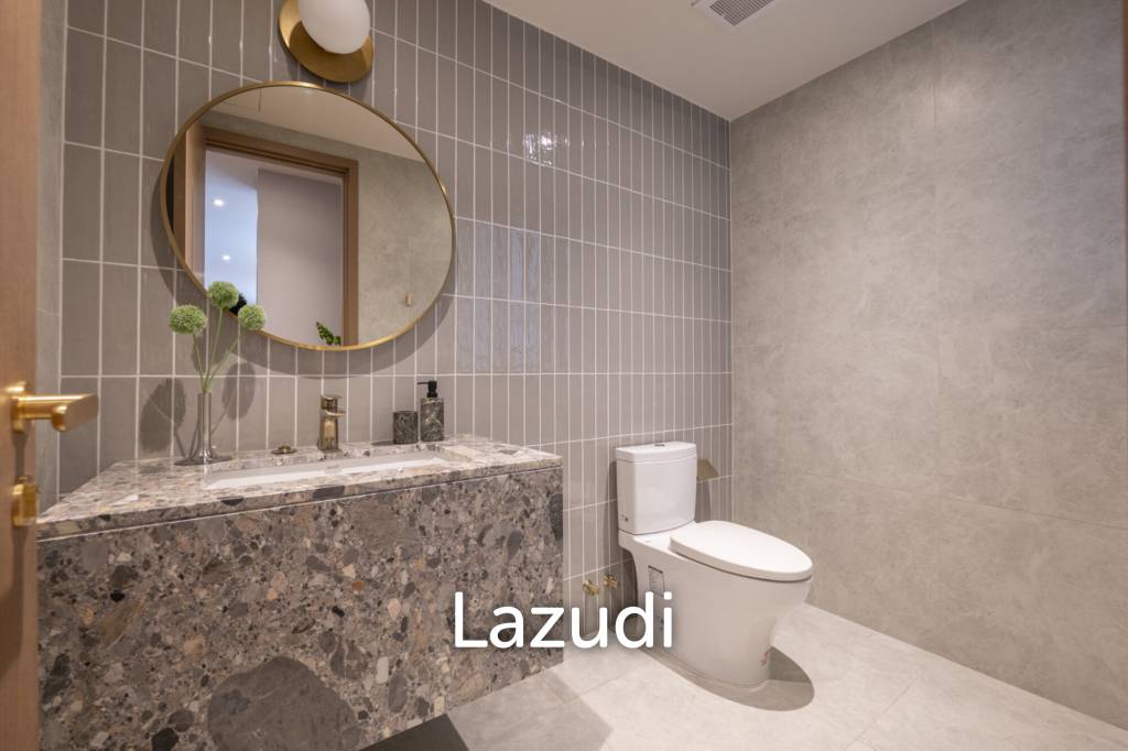 125 sqm modern 2 bedroom condo on 5th floor in Khlong Toei Bangkok