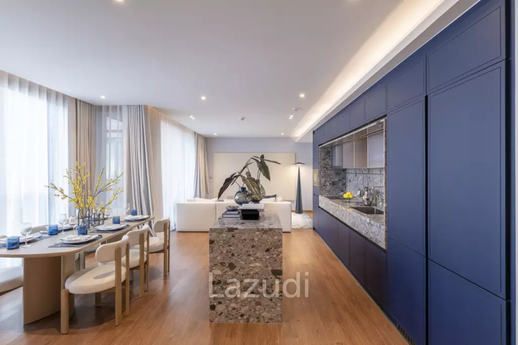 125 sqm modern 2 bedroom condo on 5th floor in Khlong Toei Bangkok