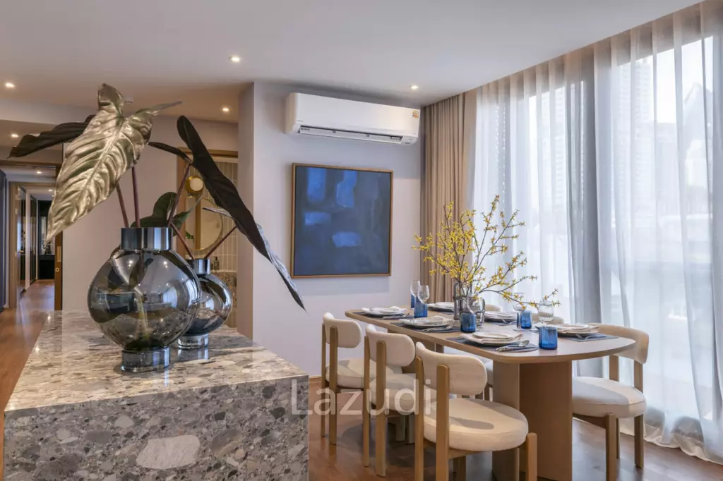 125 sqm modern 2 bedroom condo on 5th floor in Khlong Toei Bangkok