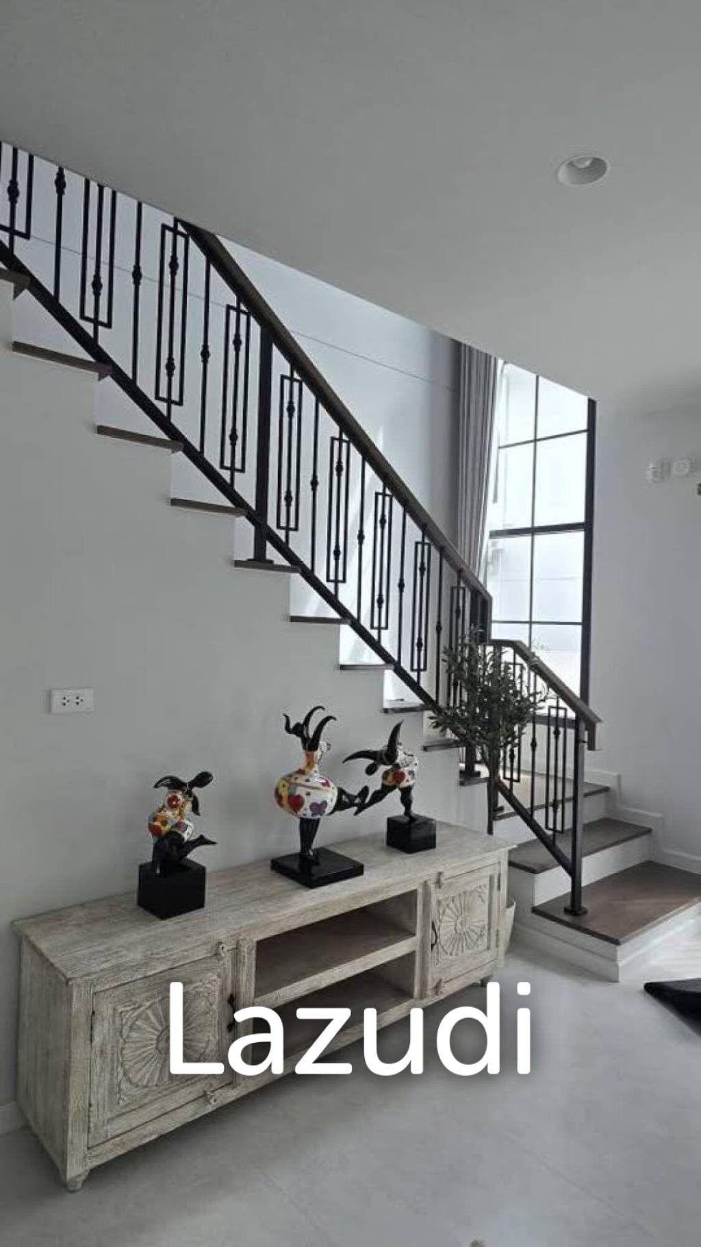Luxury 4-Bedroom House for Rent Near BISP in Koh Kaew