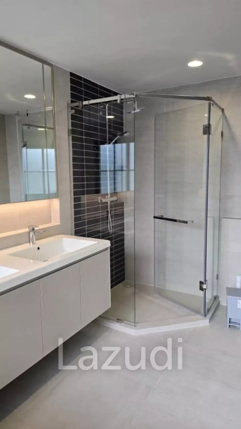Luxury 4-Bedroom House for Rent Near BISP in Koh Kaew