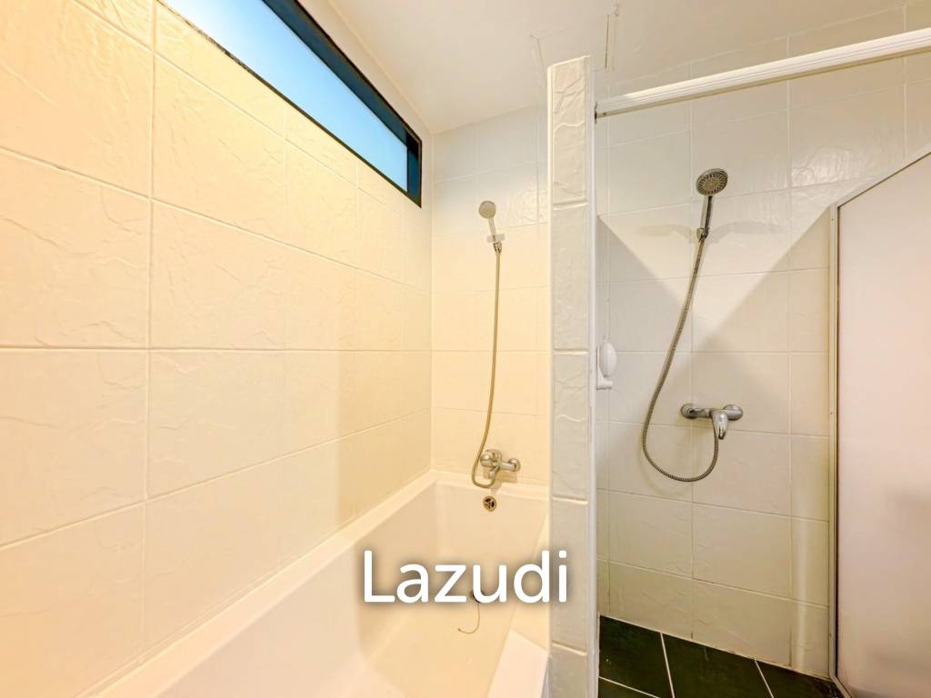 Jomtien Plaza Residence for Rent Spacious Studio Apartment