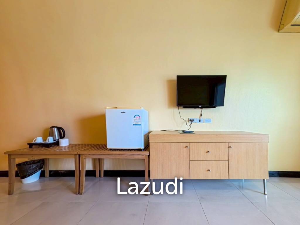Jomtien Plaza Residence for Rent Spacious Studio Apartment