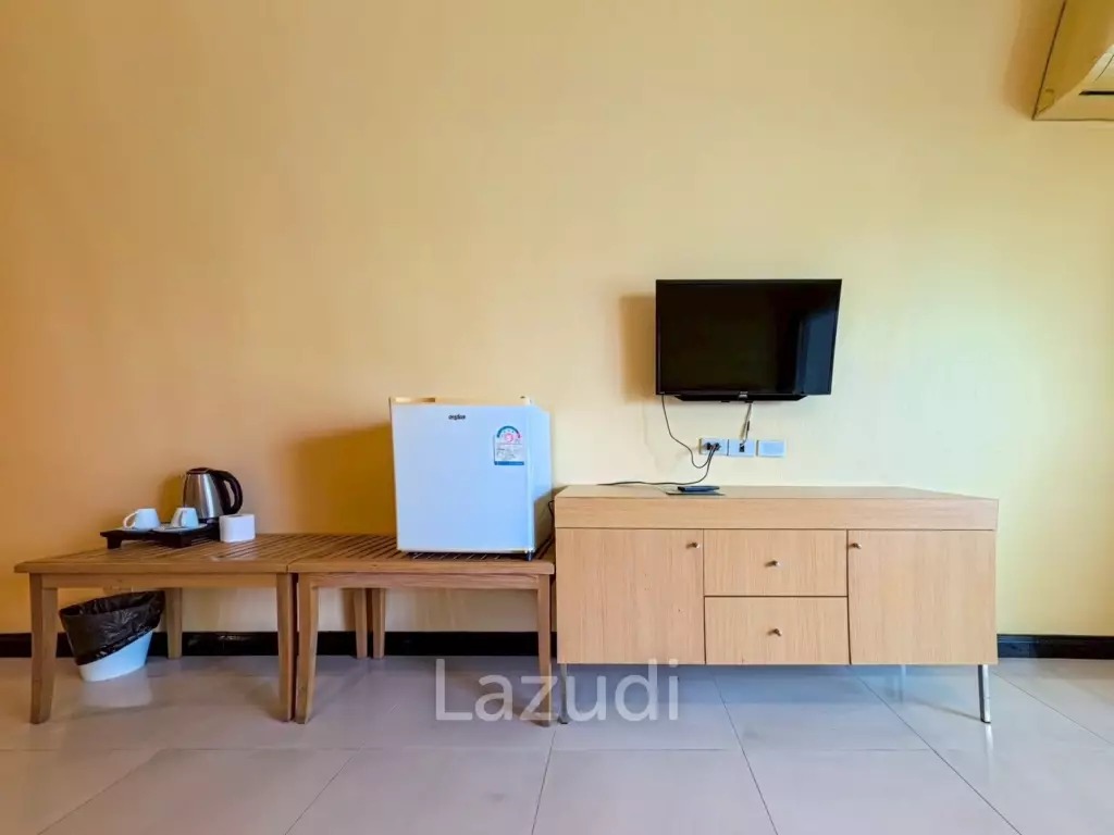 Jomtien Plaza Residence for Rent Spacious Studio Apartment
