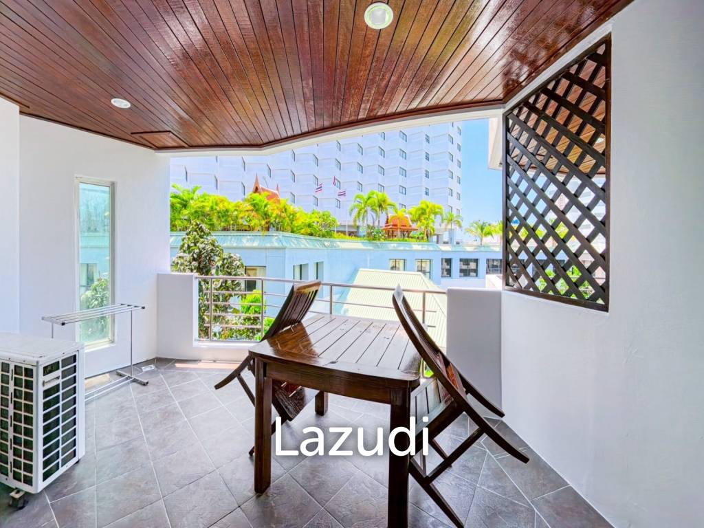 Jomtien Plaza Residence for Rent Spacious Studio Apartment