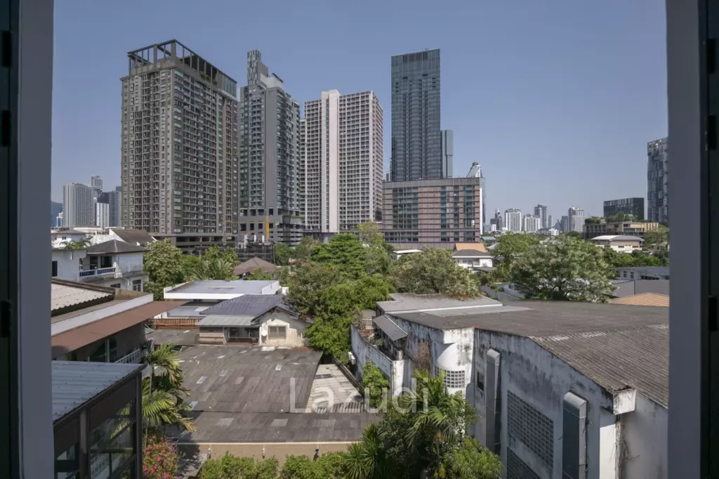 92 sqm modern 2 bedroom condo on 5th floor at Via 34 Khlong Toei Bangkok