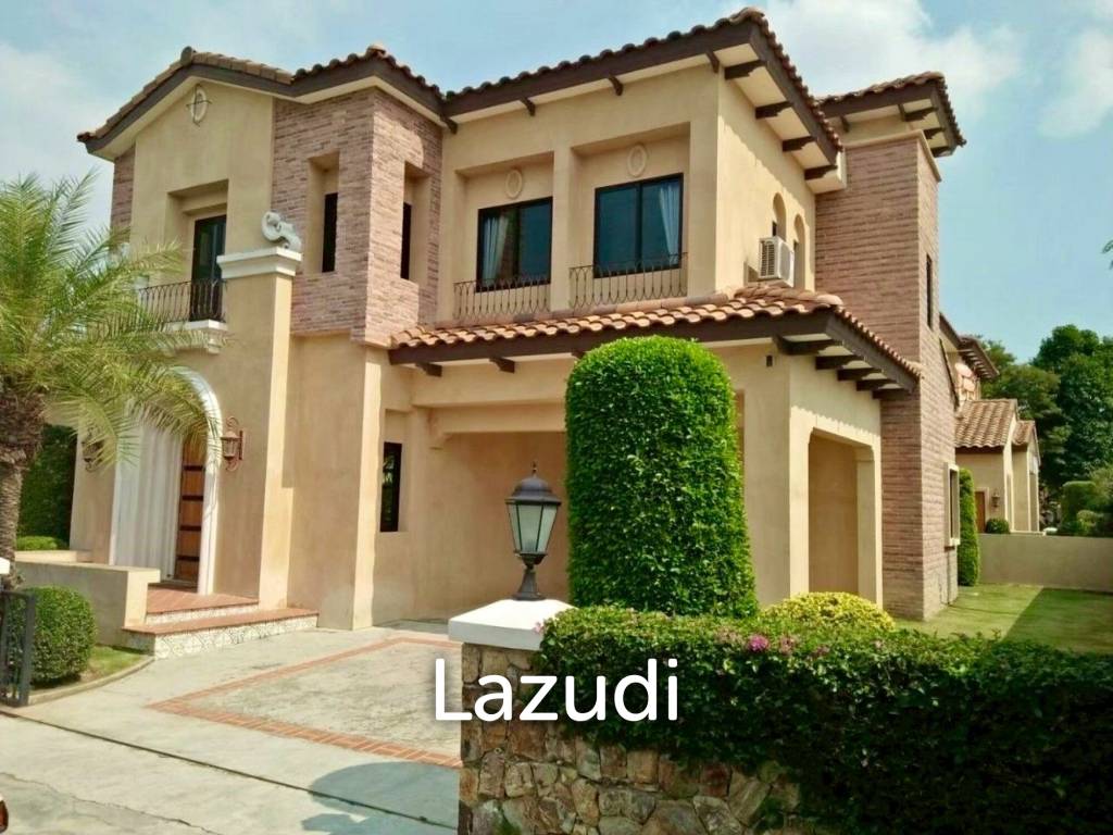 Nusa Chivani Villa for Sale Luxury Two-Story Residence