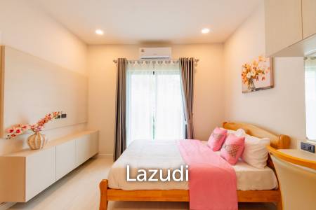 Modern 227 sqm Pool Villa in Villa Vista Thap Tai Hua Hin