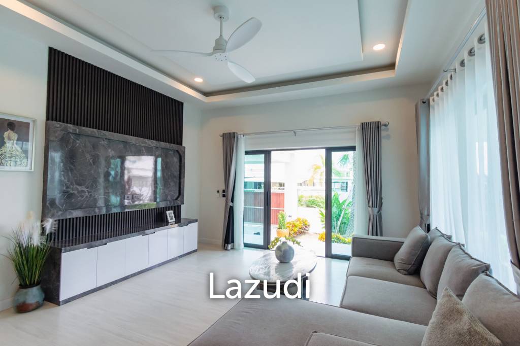 Modern 227 sqm Pool Villa in Villa Vista Thap Tai Hua Hin