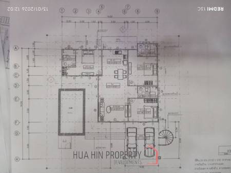 Modern 227 sqm Pool Villa in Villa Vista Thap Tai Hua Hin