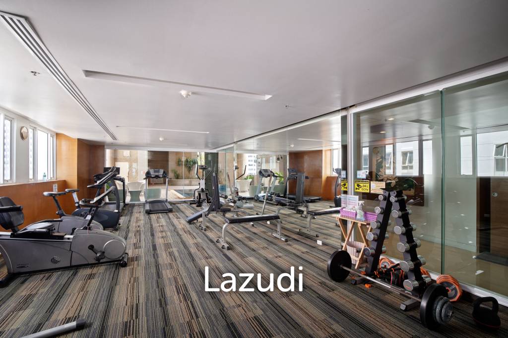 87 Sqm 2 Bed 2 Bath Sukhumvit City Resort
