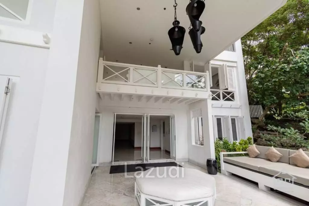 42 sqm Sea-View 1-Bed Condo at Boathouse Hua Hin