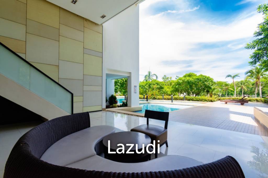42 sqm Sea-View 1-Bed Condo at Boathouse Hua Hin