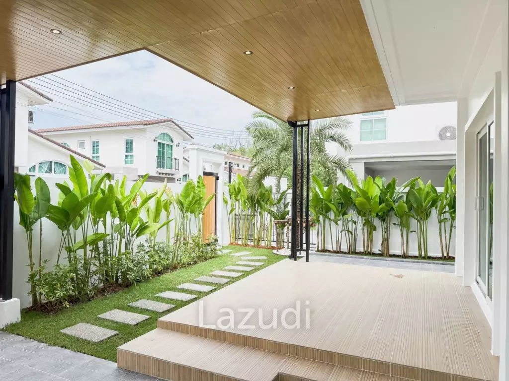 2-Storey Detached House for Sale in Koh Kaew