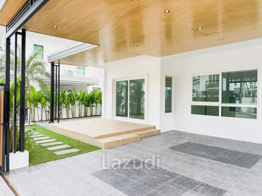 2-Storey Detached House for Sale in Koh Kaew