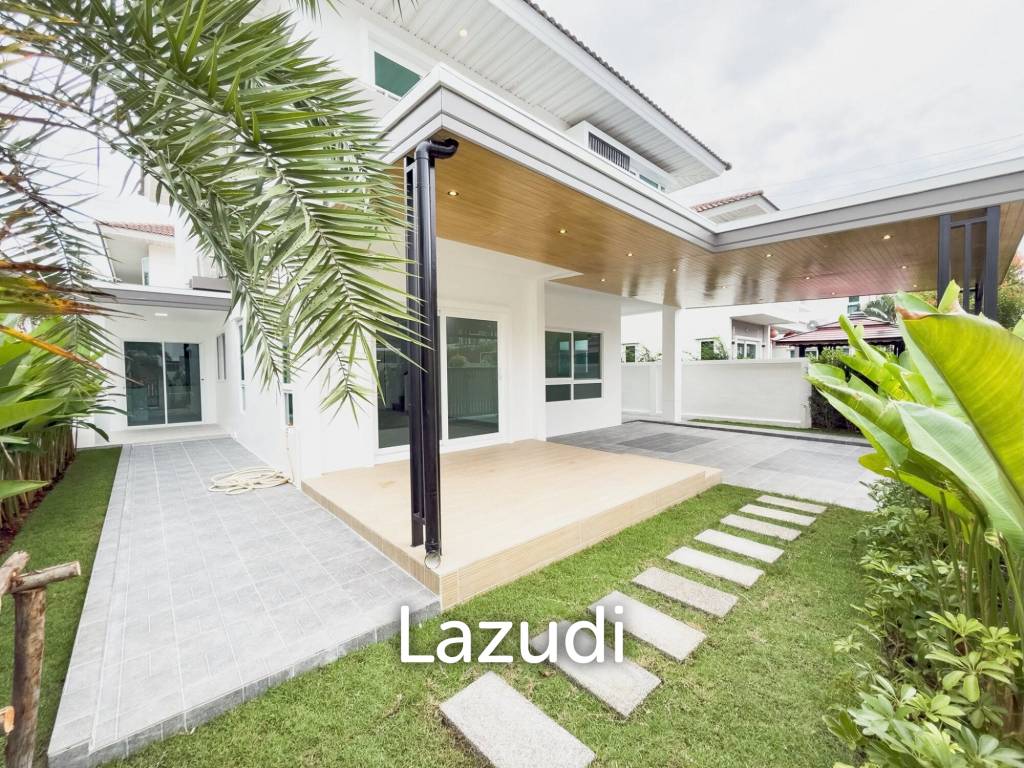 2-Storey Detached House for Sale in Koh Kaew