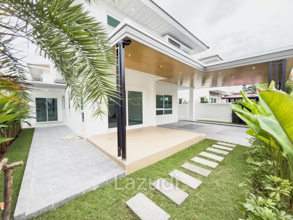 2-Storey Detached House for Sale in Koh Kaew