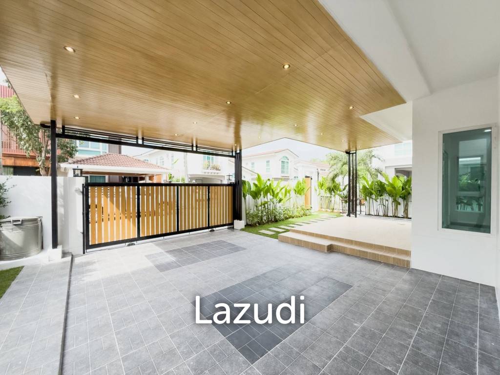2-Storey Detached House for Sale in Koh Kaew