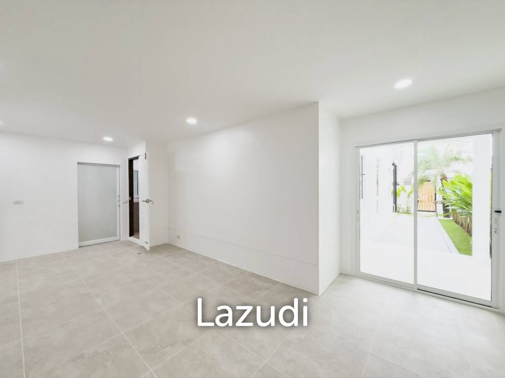 2-Storey Detached House for Sale in Koh Kaew